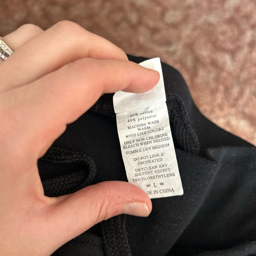 Drawstring Sweatpants Shorts - Picture 4 of 4